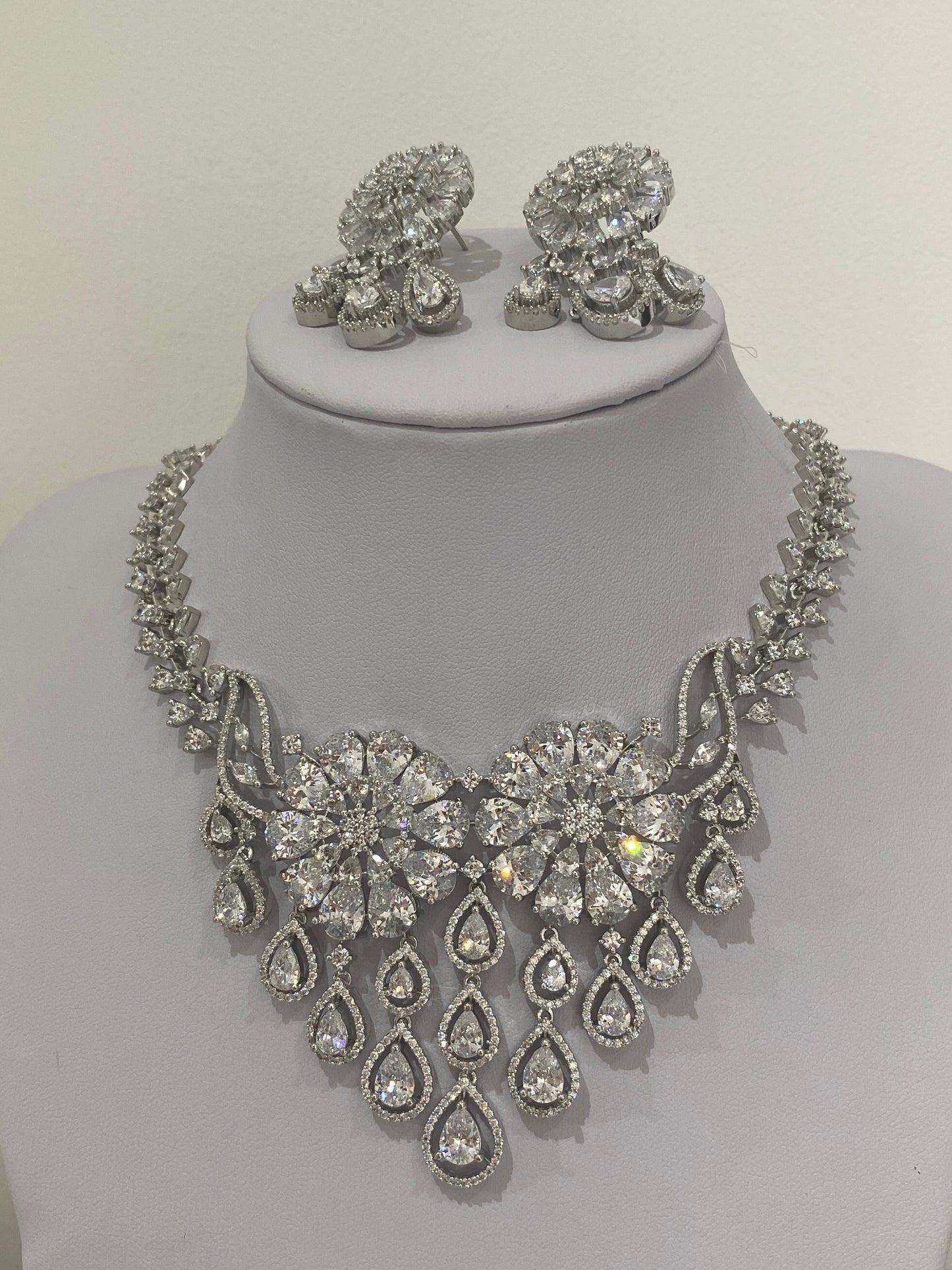 Silver American Diamond Waterfall Necklace Set